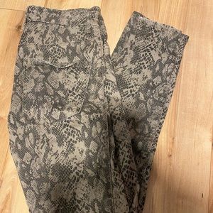 ZARA Animal Snake Print Skinny Jeans High Waisted